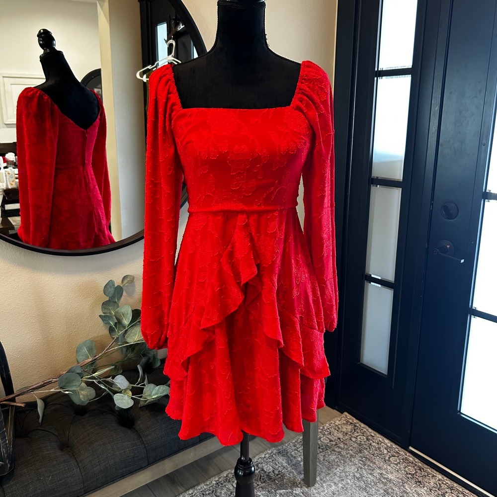Francesca's Red Floral Ruffle Tiered Square Neck Mini Dress Small 26EB4278FD